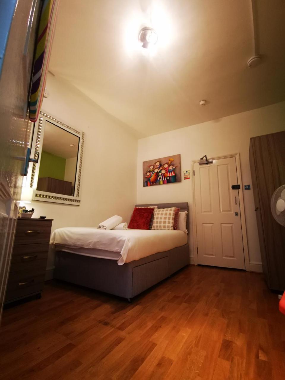 Capital Host- Apartments Euston London Exterior photo